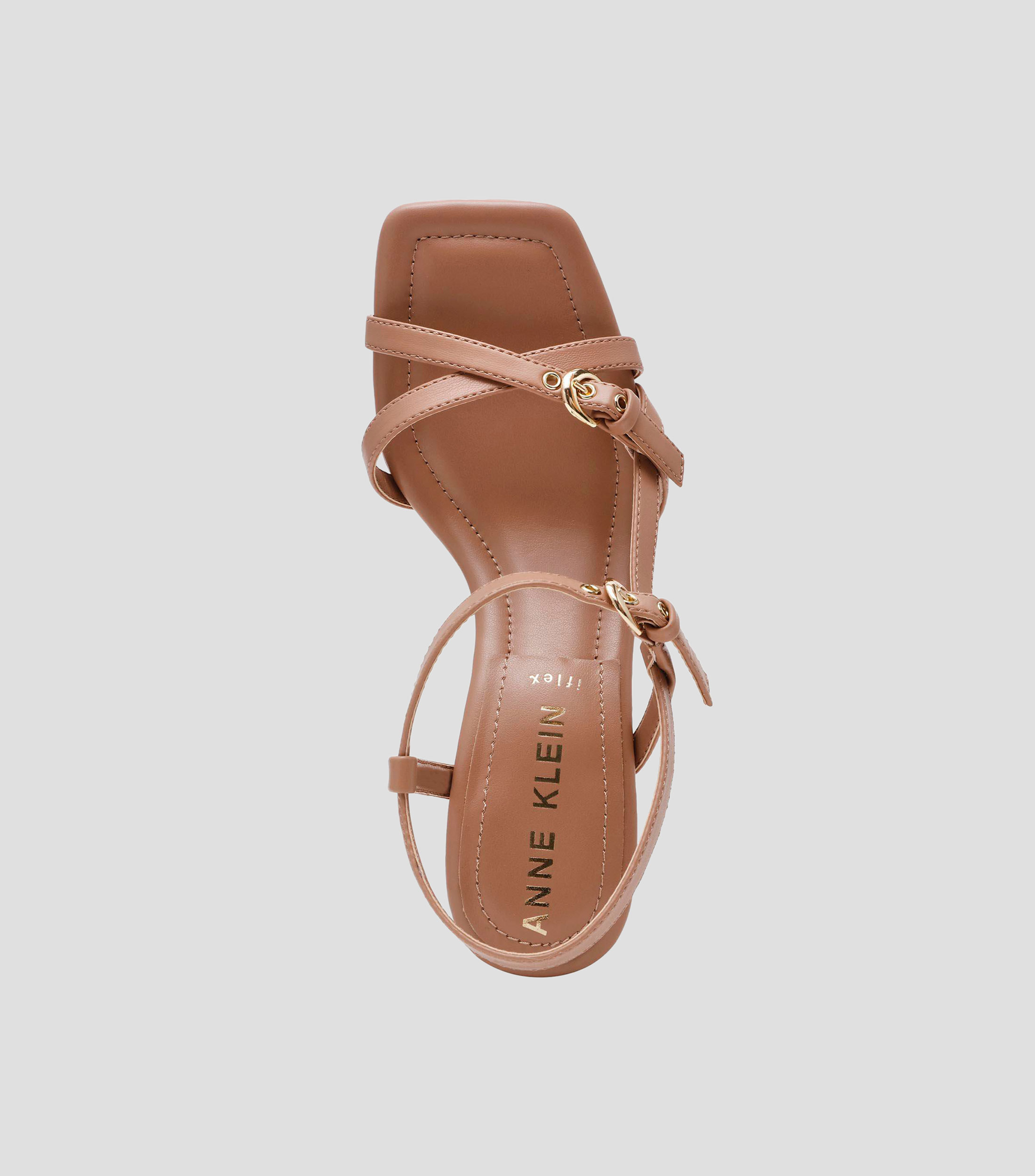 Sandalias con tacón bajo de aguja Mujer